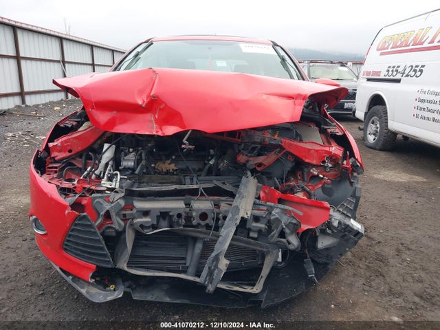 1FADP3K29EL111106 Ford FOCUS SE