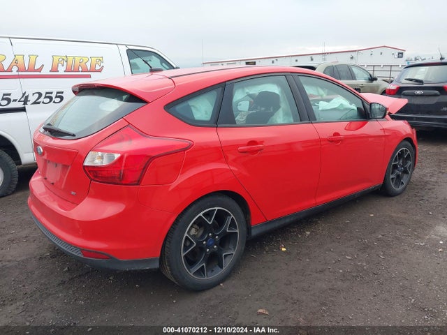 1FADP3K29EL111106 Ford FOCUS SE