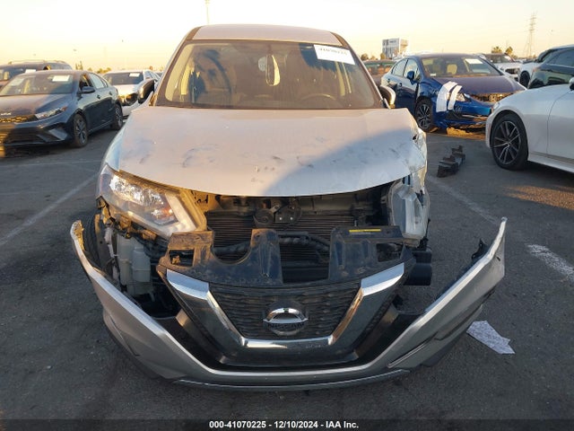 JN8AT2MT7HW383606 Nissan Rogue