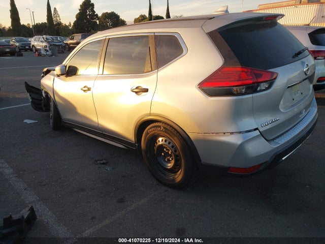 JN8AT2MT7HW383606 Nissan Rogue