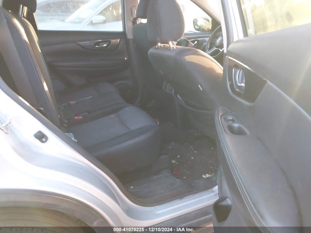 JN8AT2MT7HW383606 Nissan Rogue
