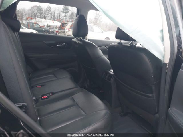 5N1AT2MVXKC780146 Nissan Rogue Sl
