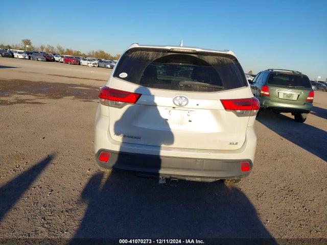 Toyota Highlander Xle 2019 5TDKZRFH0KS360787 Image 16