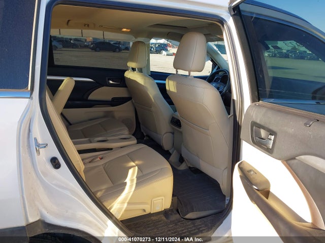 Toyota Highlander Xle 2019 5TDKZRFH0KS360787 Image 8