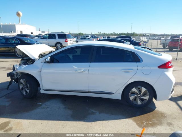 KMHC75LC2HU019712 Hyundai Ioniq Hybrid Sel