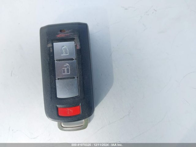 JA4AP3AWXJZ036290 Mitsubishi Outlander Sport 2.4 Se