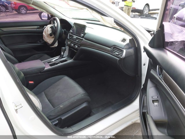 Honda ACCORD LX 2019 1HGCV1F1XKA047197 Image 5