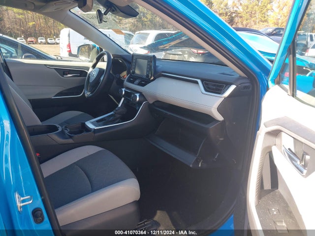 2T3W1RFV8MW167271 Toyota Rav4 Xle