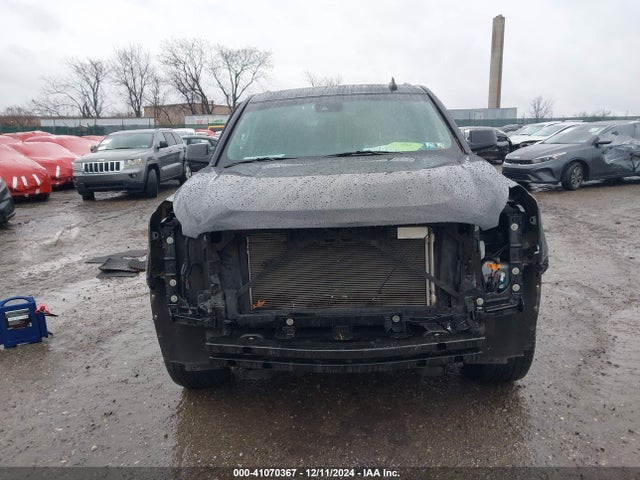 1GKS2FKC7HR320005 GMC Yukon Xl Sle