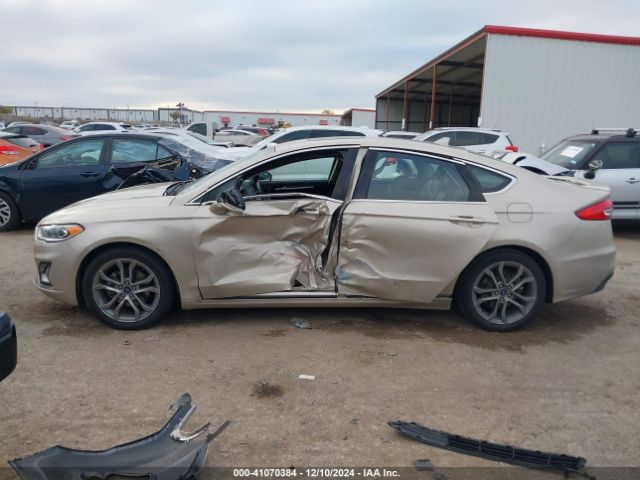 3FA6P0RU4KR144431 Ford Fusion Hybrid Titanium