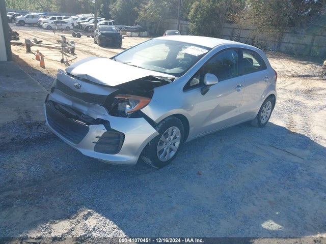 KIA RIO LX 2017 KNADM5A33H6036895 Image 2
