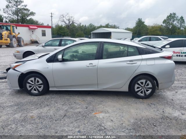 JTDKBRFU9H3576486 Toyota Prius Two