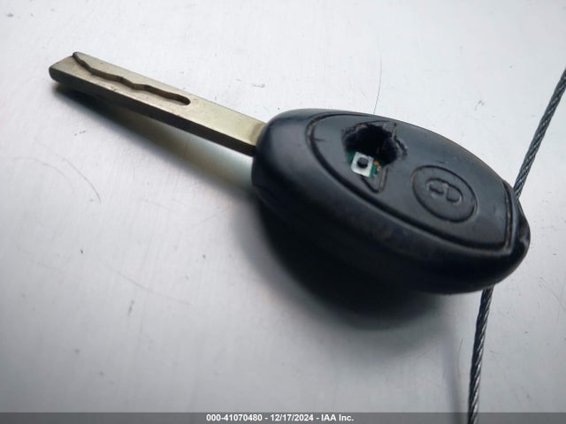 2004 MINI COOPER WMWRC33444TC53874 Photo 10