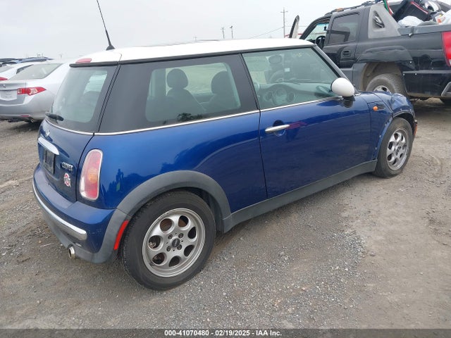 2004 MINI COOPER WMWRC33444TC53874 Photo 3