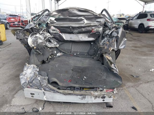 4T1BF1FK2EU441324 Toyota CAMRY SE