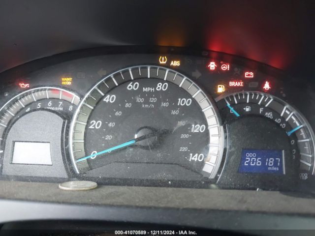 4T1BF1FK2EU441324 Toyota CAMRY SE