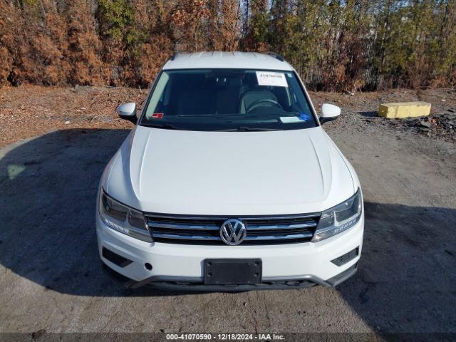 3VV1B7AX8JM087858 Volkswagen Tiguan 2.0t S