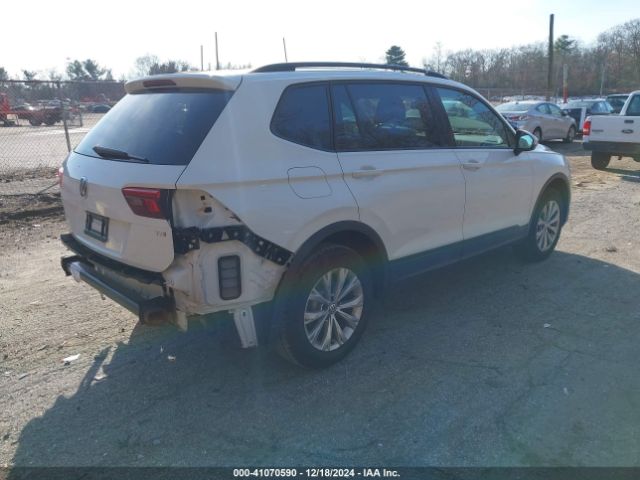 3VV1B7AX8JM087858 Volkswagen Tiguan 2.0t S