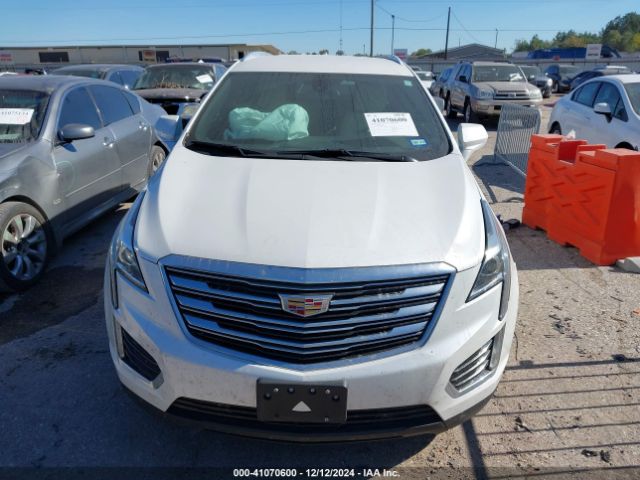 1GYKNARS4HZ154006 Cadillac Xt5 Standard