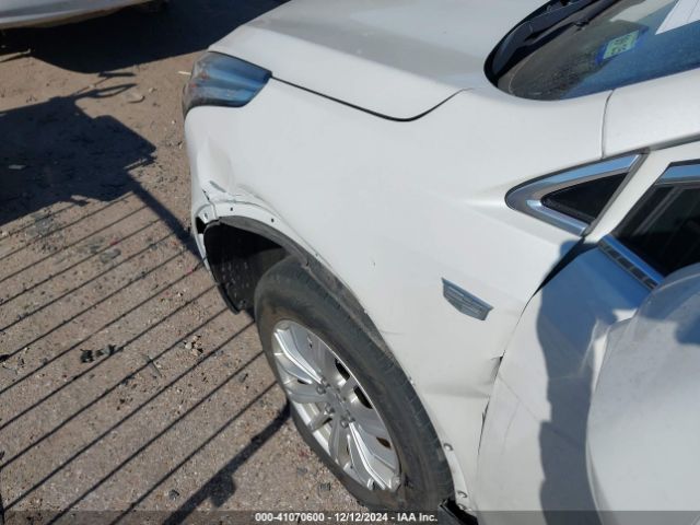 1GYKNARS4HZ154006 Cadillac Xt5 Standard