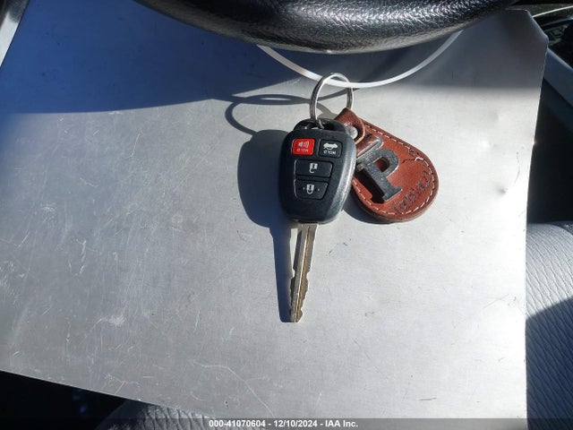 Toyota Corolla Le Plus 2014 5YFBURHE8EP088715 Image 11