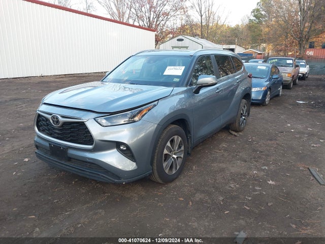 Toyota Highlander Xle 2023 5TDKDRBH2PS029477 Image 2