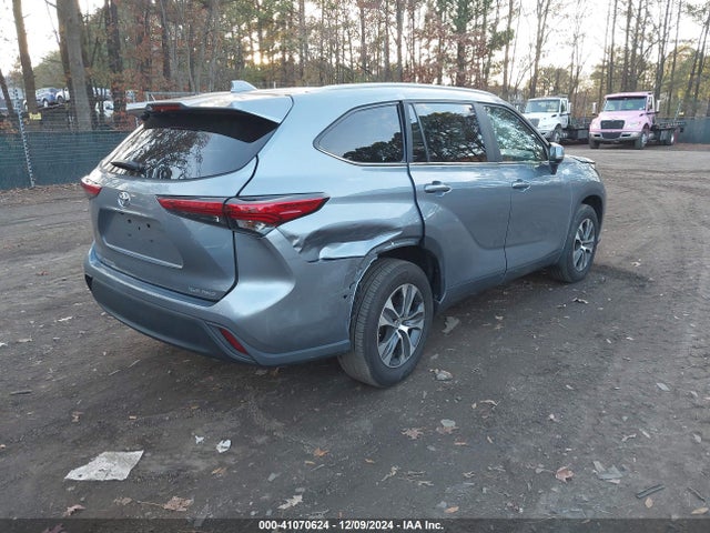 Toyota Highlander Xle 2023 5TDKDRBH2PS029477 Image 4
