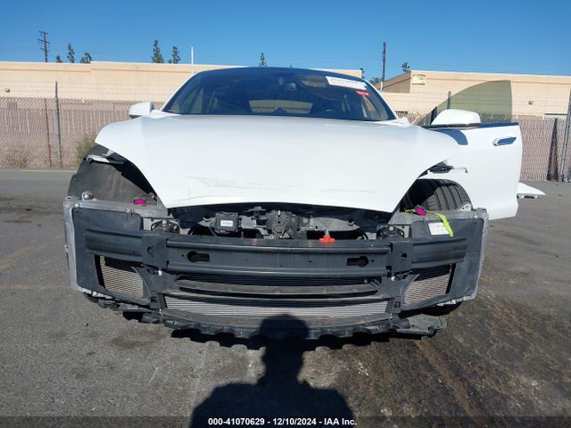 2014 TESLA MODEL S 5YJSA1H19EFP31852 Photo 5