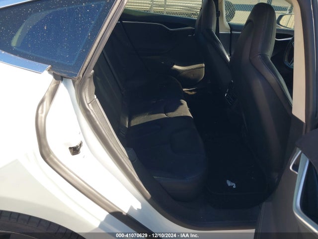 2014 TESLA MODEL S 5YJSA1H19EFP31852 Photo 7