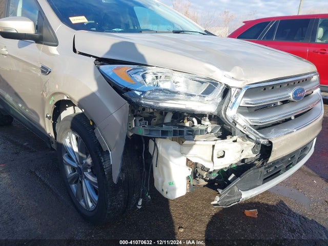 Ford Escape Titanium 2017 1FMCU9JD7HUE15419 Image 6