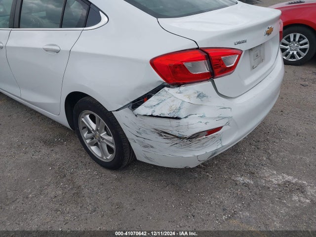 1G1BE5SM6J7154897 Chevrolet Cruze Lt Auto