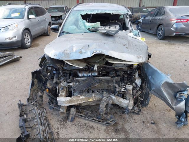 3C4NJDBB6NT191992 Jeep Compass Latitude 4x4