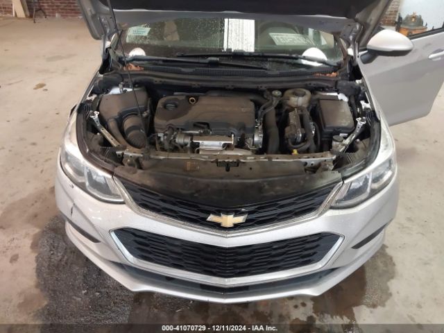 1G1BC5SM9J7148985 Chevrolet Cruze Ls Auto