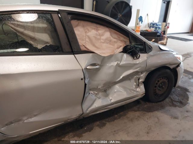 1G1BC5SM9J7148985 Chevrolet Cruze Ls Auto