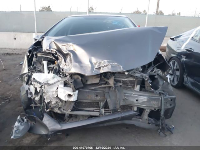 JTDKDTB30F1586854 Toyota Prius C Two