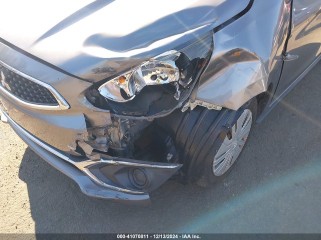 ML32A3HJ5HH011130 Mitsubishi MIRAGE ES