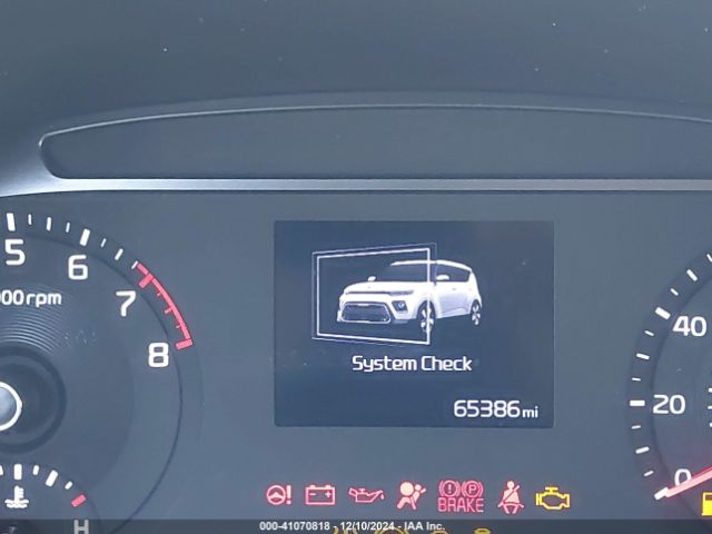 KNDJ23AU2L7716802 KIA SOUL LX