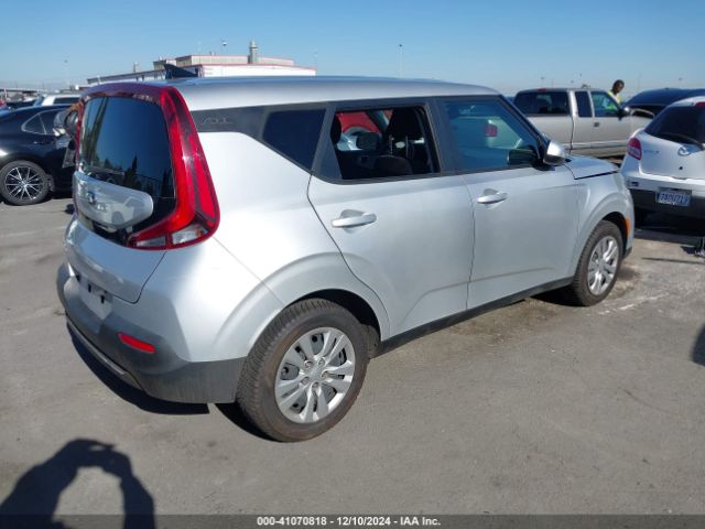 KNDJ23AU2L7716802 KIA SOUL LX