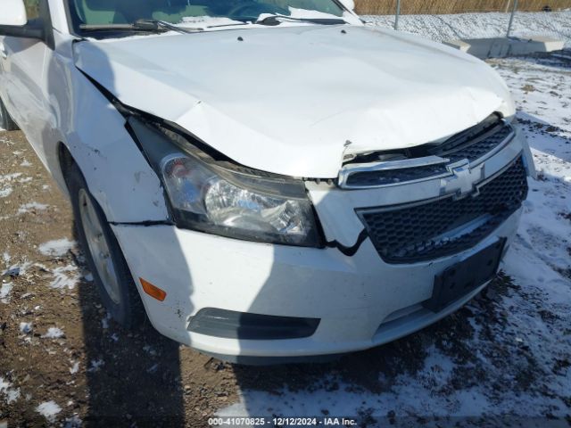 1G1PC5SB0E7103167 Chevrolet Cruze 1lt Auto
