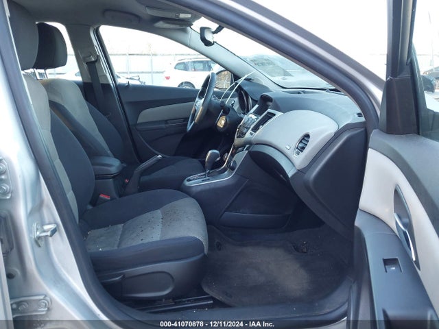 Chevrolet Cruze Ls Auto 2014 1G1PA5SH1E7465552 Image 5