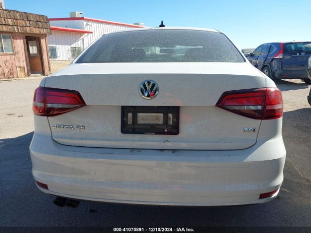 3VWB67AJ3JM205931 Volkswagen Jetta 1.4t Se/1.4t Wolfsburg Edition