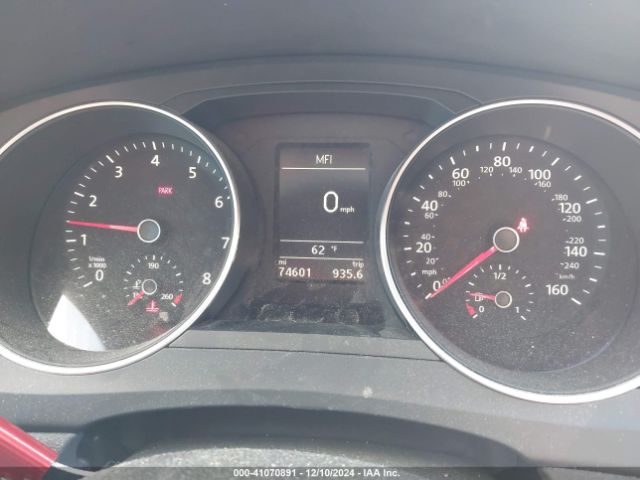 3VWB67AJ3JM205931 Volkswagen Jetta 1.4t Se/1.4t Wolfsburg Edition