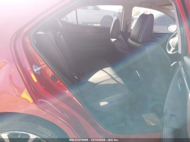 5YFBURHE6JP808524 Toyota COROLLA SE