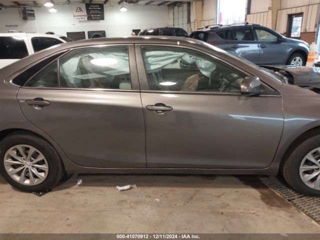 4T1BF1FK0HU400811 Toyota CAMRY LE