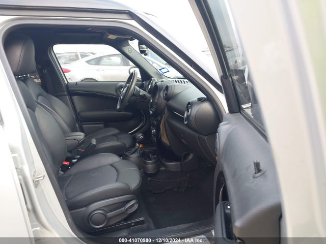 2013 MINI COUNTRYMAN WMWZC3C59DWP24437 Photo 4