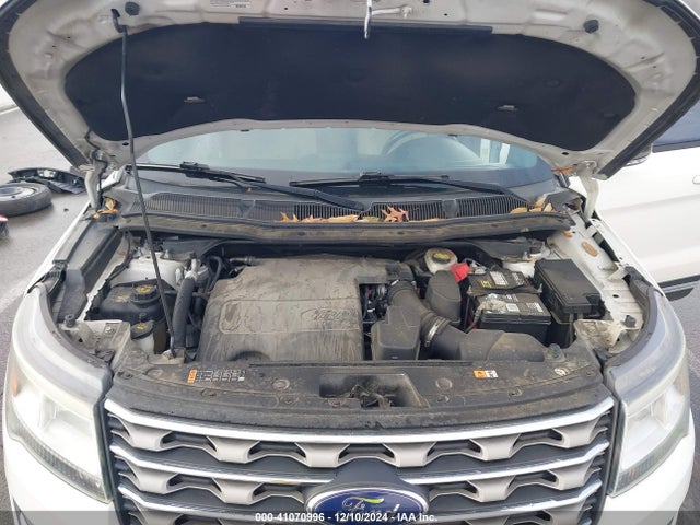 Ford EXPLORER XLT 2016 1FM5K8D8XGGC84037 Image 10