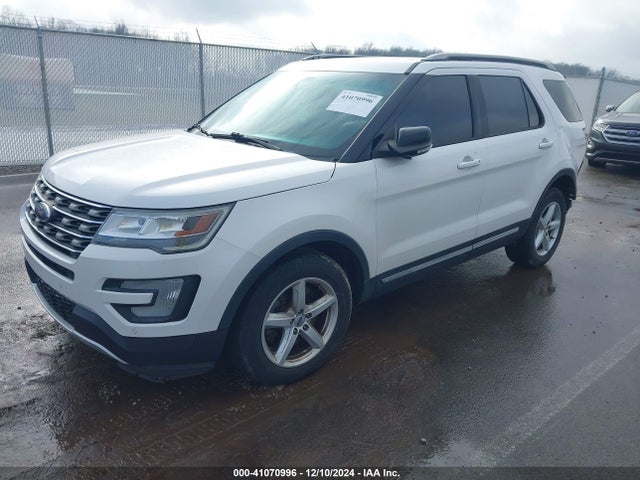Ford EXPLORER XLT 2016 1FM5K8D8XGGC84037 Image 2