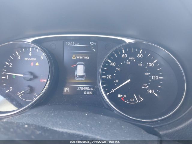 5N1AT2MKXEC782215 Nissan ROGUE SV
