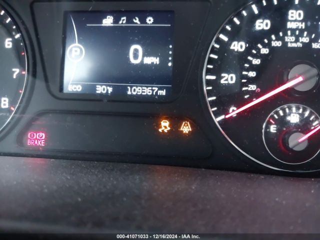 5XYPGDA31GG034530 KIA Sorento 2.4l Lx