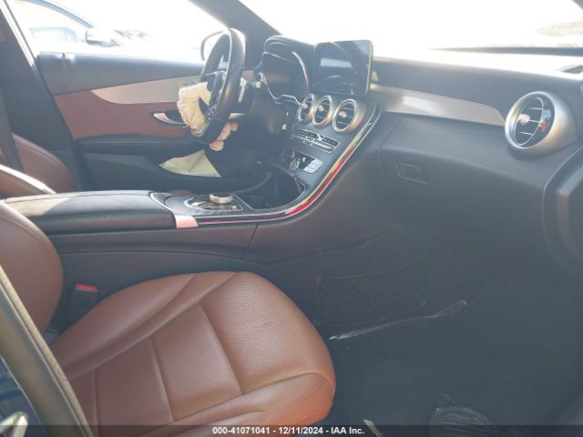 55SWF8EB5KU292068 Mercedes-Benz C 300 4matic